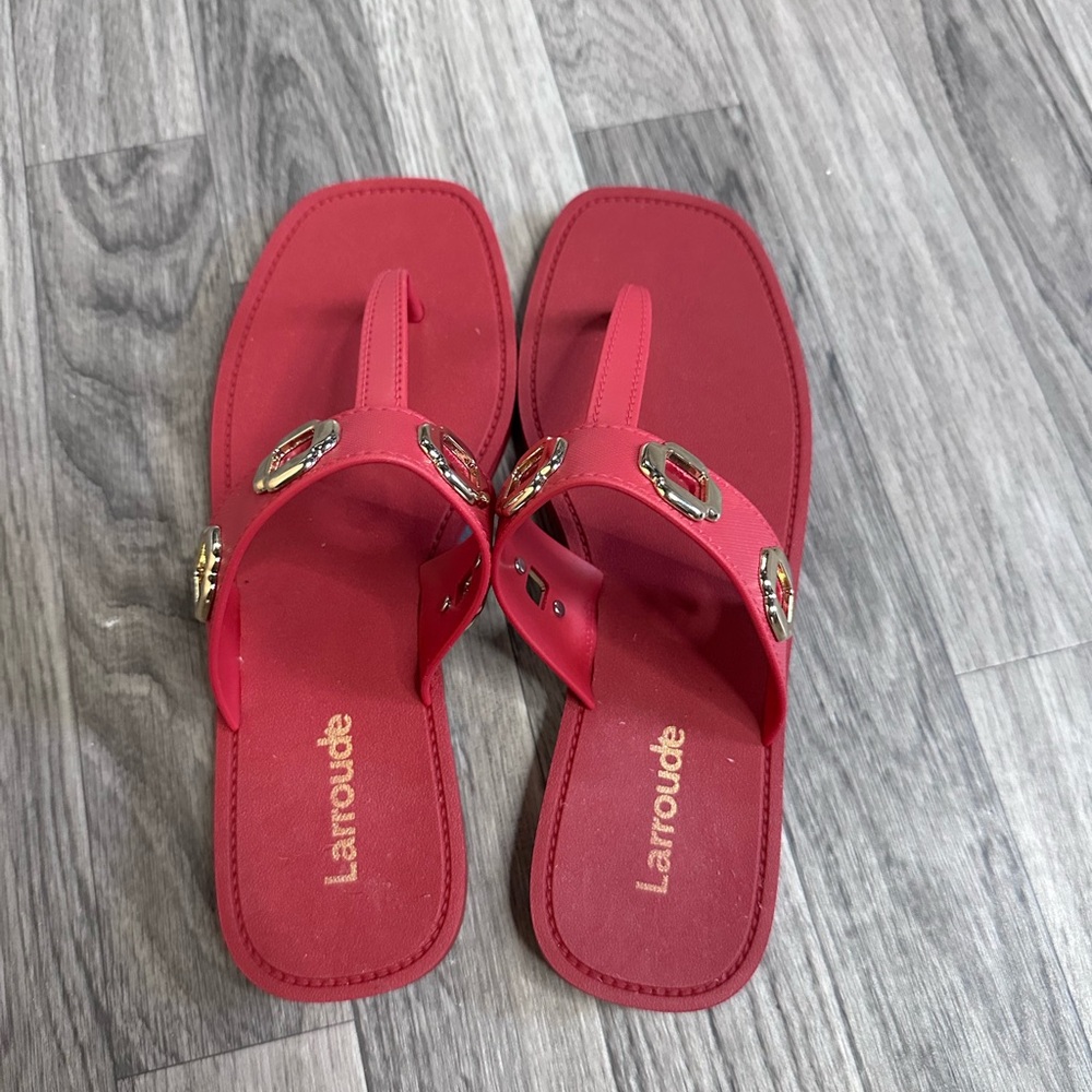NEW Larroude Milan Jelly Sandal Grommet Scarlet 8/9 EU 38 - Picture 3 of 6